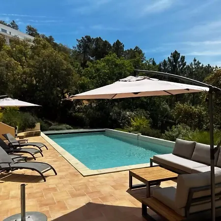 Villa Opulent In With Swimming Pool *