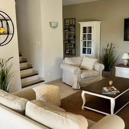 Villa Opulent In With Swimming Pool
